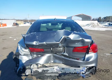 2019 BMW 540I из США, поврежденный, VIN WBAJE5C54KWA98802